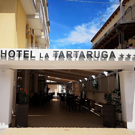 Hotel La Tartaruga Roseto Degli Abruzzi Exterior photo